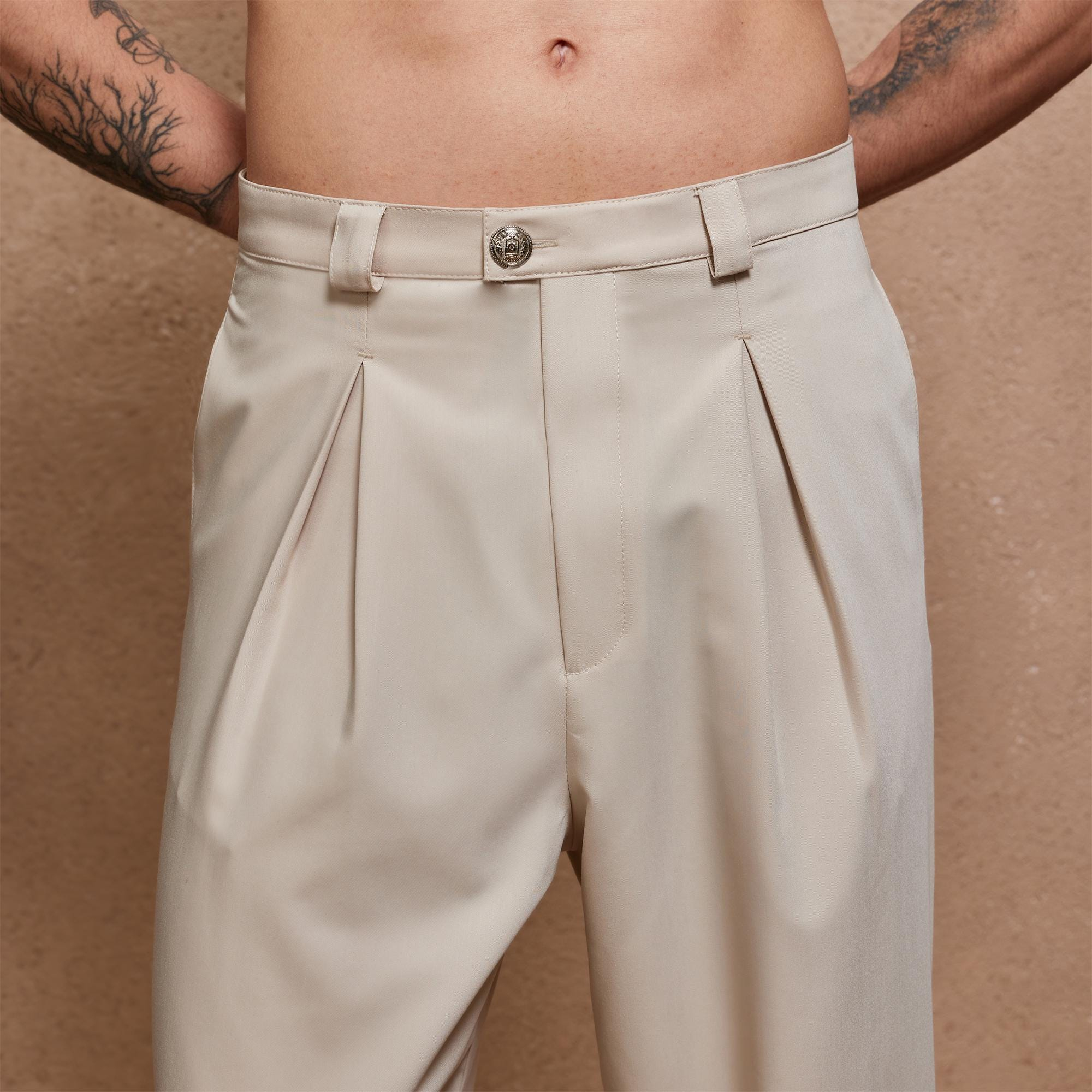 Ivory Beige Linen Pleated Straight-Leg Pants - Image 2
