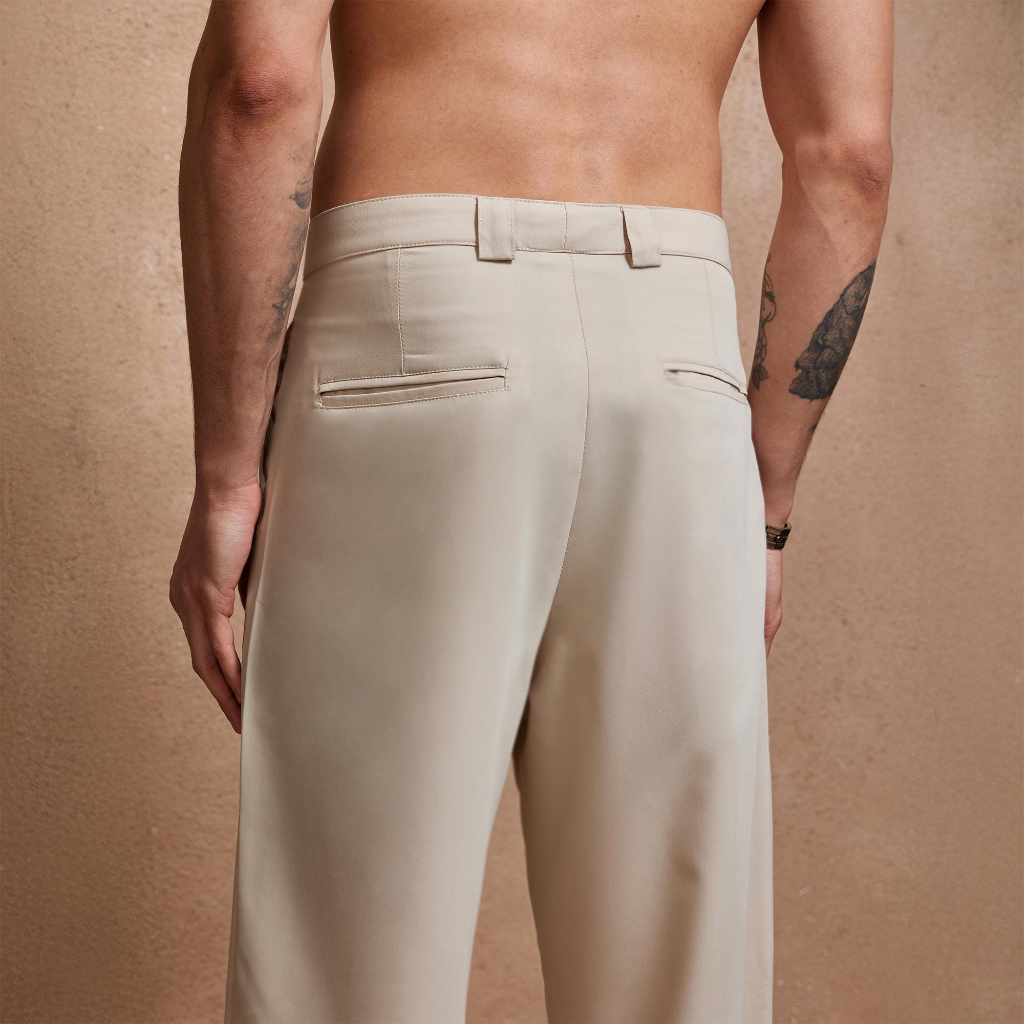 Ivory Beige Linen Pleated Straight-Leg Pants - Image 4
